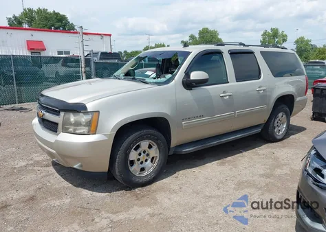 2013 Chevrolet Suburban 1500 Lt from USA, damaged, VIN 1GNSKJE79DR267600